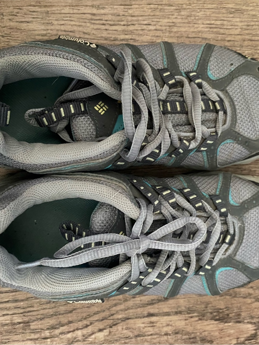 Columbia Gray and Teal Women's Hiking Sneakers